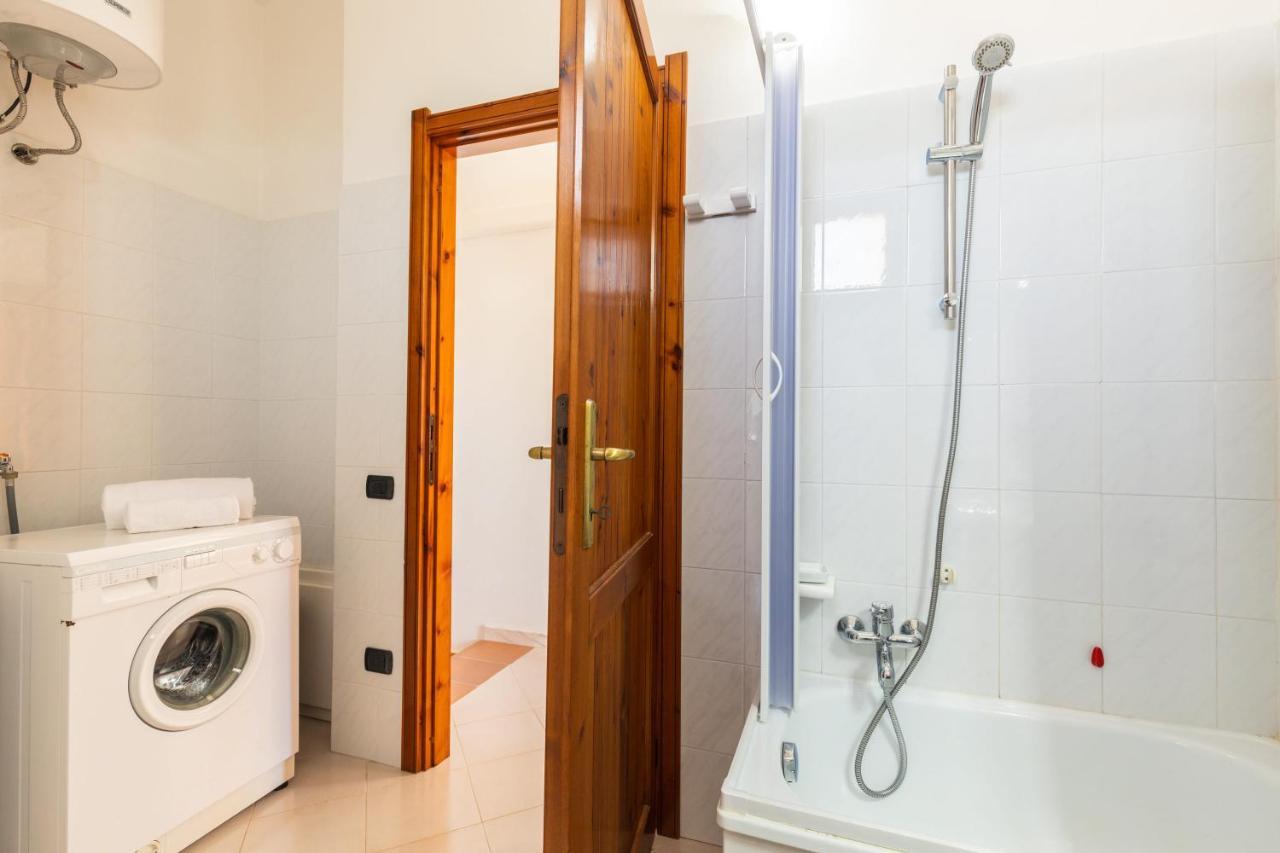 Casa A Due Passi Dal Mare Apartment อาร์บาตักซ์ ภายนอก รูปภาพ