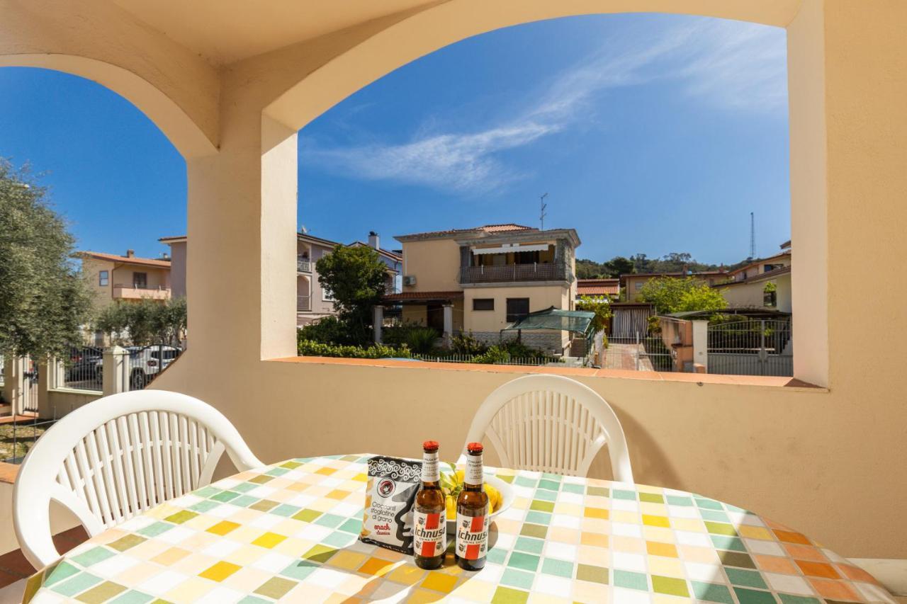 Casa A Due Passi Dal Mare Apartment อาร์บาตักซ์ ภายนอก รูปภาพ