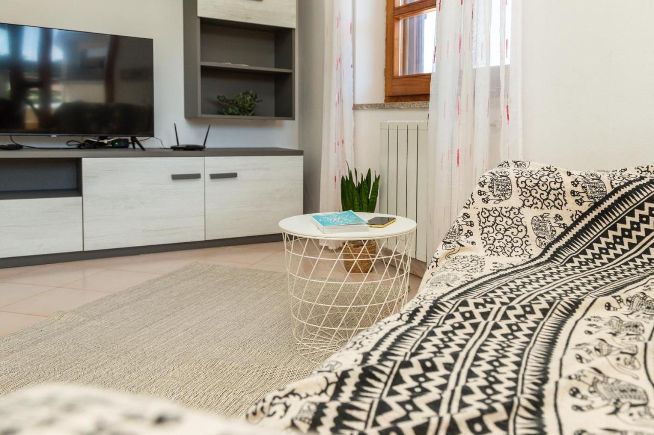 Casa A Due Passi Dal Mare Apartment อาร์บาตักซ์ ภายนอก รูปภาพ